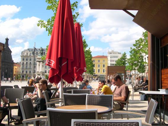  Terrasse de café
